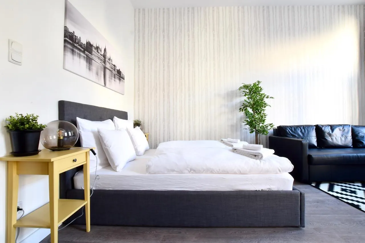 Standard Apartment By Hi5 - Dessewffy 39 Budapest